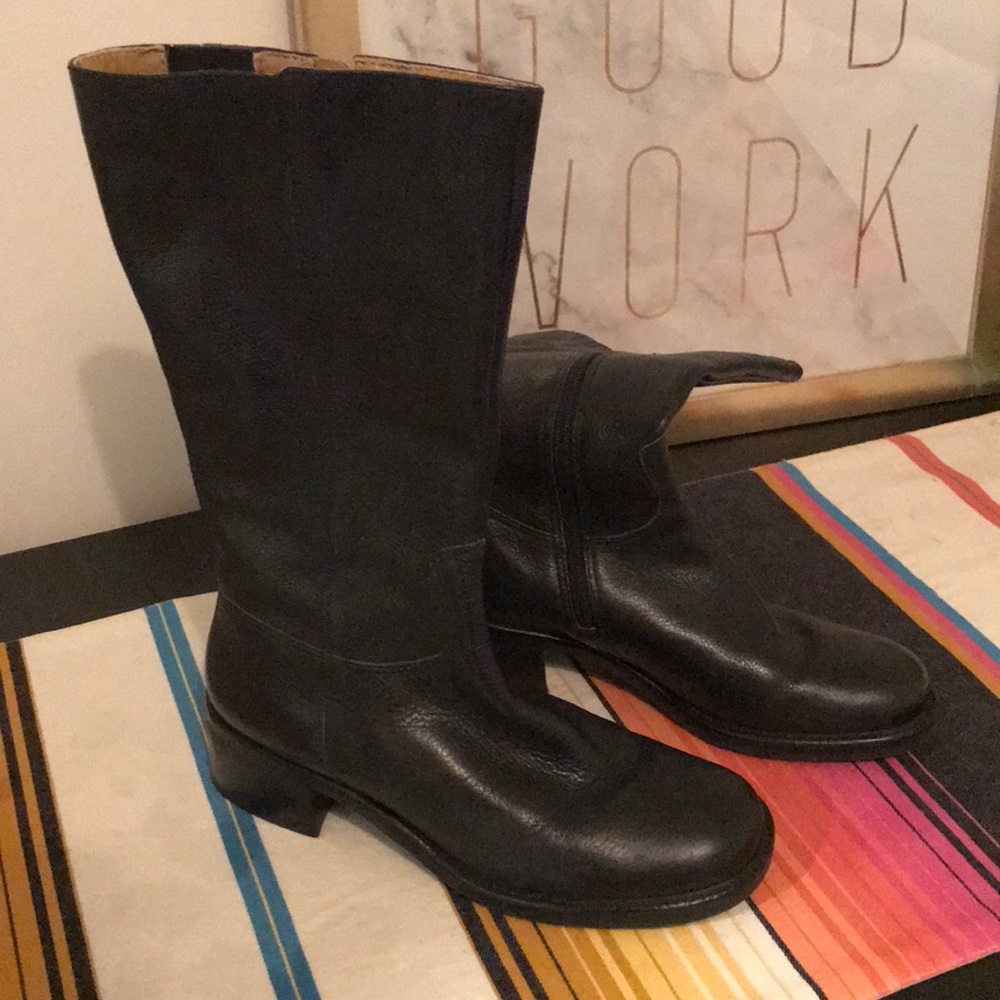 Working black leather boots